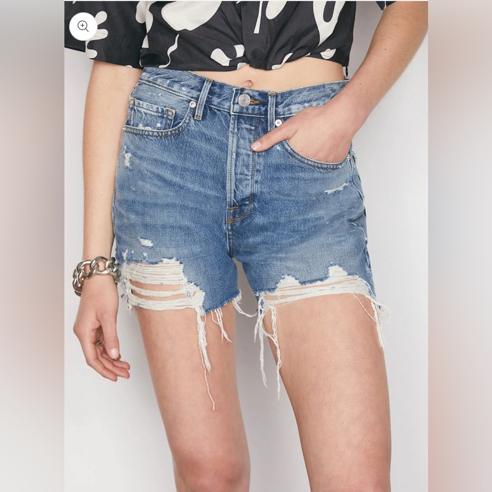 FRAME  High rise vintage short in Northville Rips Sz 32